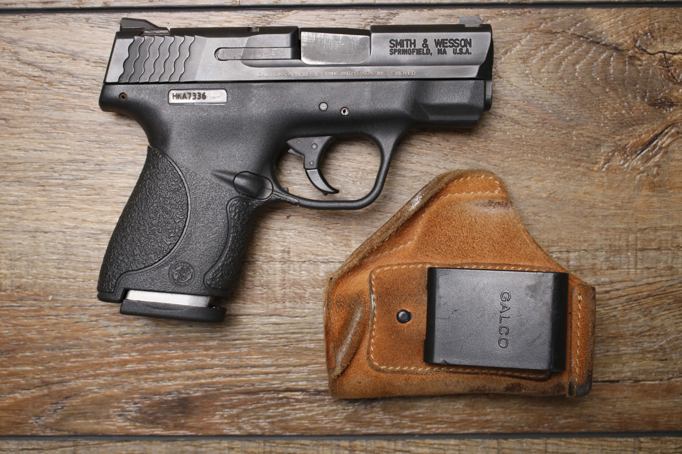 SMITH AND WESSON M&P9 Shield 9mm Police Trade-in Pistol with Holster